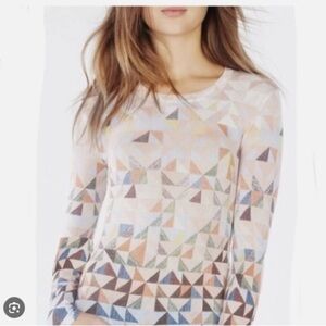 𝅺bcbg Max Azria geometric pastel long sleeve top